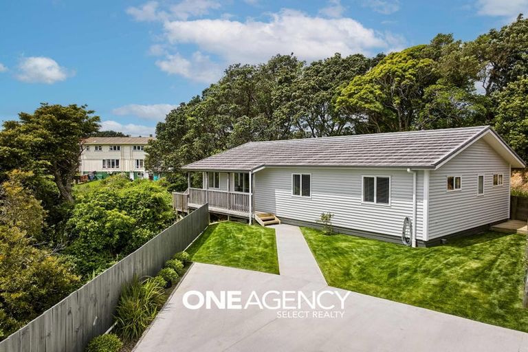 Photo of property in 49c Rose Street, Ranui, Porirua, 5024