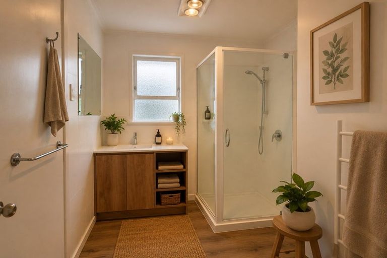 Photo of property in 5 Thomas Rea Place, Te Atatu South, Auckland, 0610
