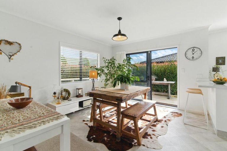 Photo of property in 52 Highfields Drive, Katikati, 3129