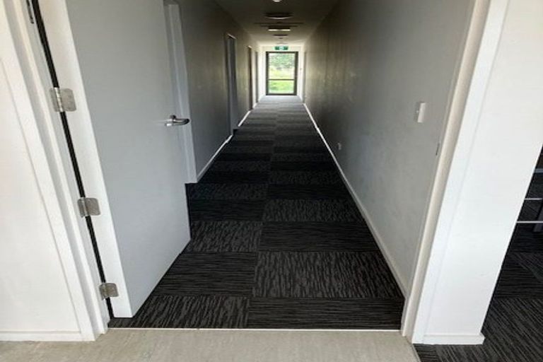 Photo of property in 16 Silverstone Drive, Cromwell, 9384