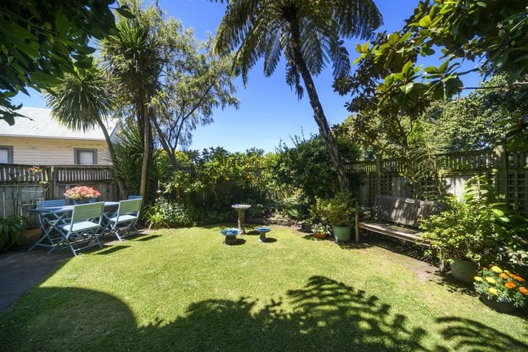 Photo of property in 444 College Street, Hokowhitu, Palmerston North, 4410