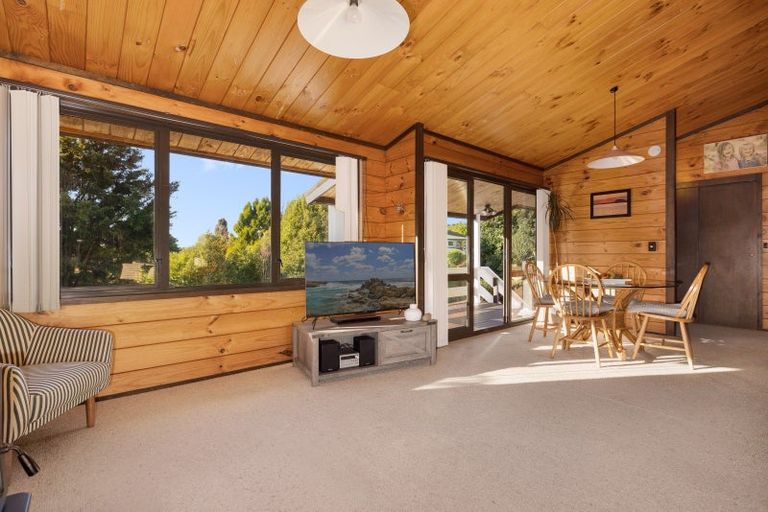 Photo of property in 6 Langstone Street, Welcome Bay, Tauranga, 3112