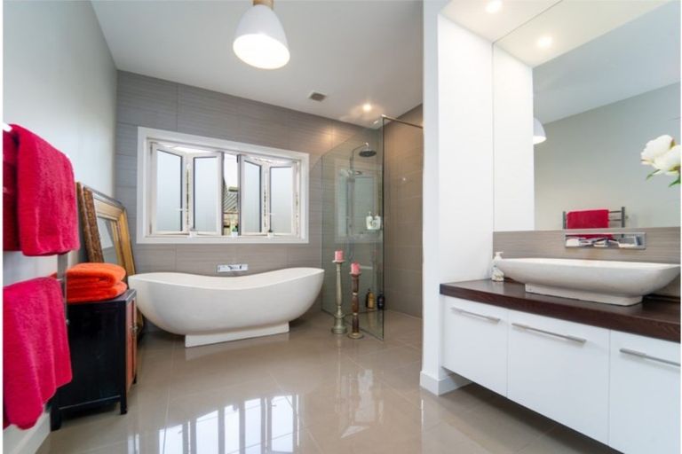 Photo of property in 65a Wood Street, Greytown, 5712