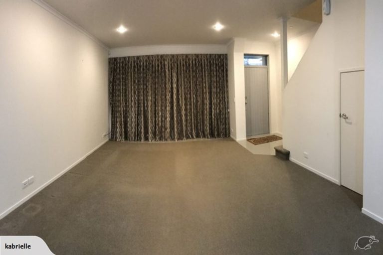 Photo of property in 7 Hakawai Avenue, Takanini, 2112