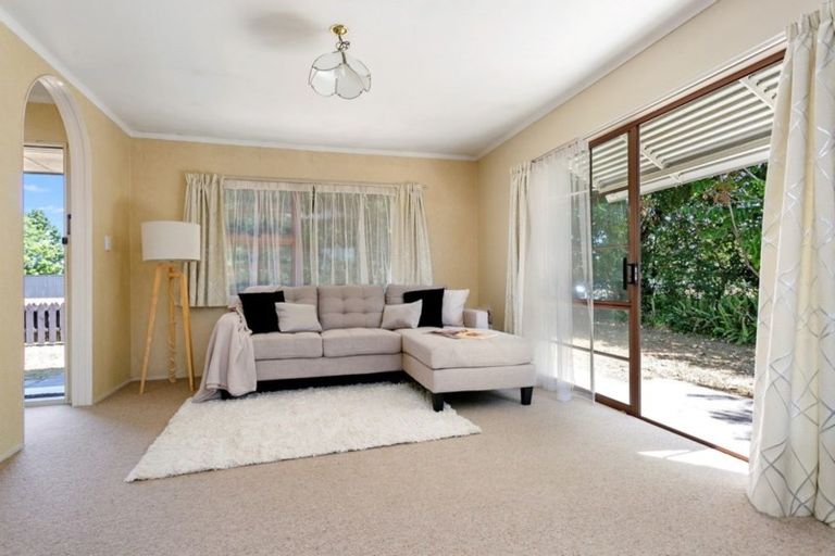 Photo of property in 51 Wordsworth Street, Leamington, Cambridge, 3432