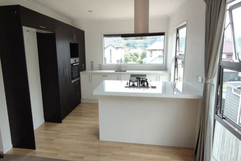 Photo of property in 21 Cresswell Place, Johnsonville, Wellington, 6037