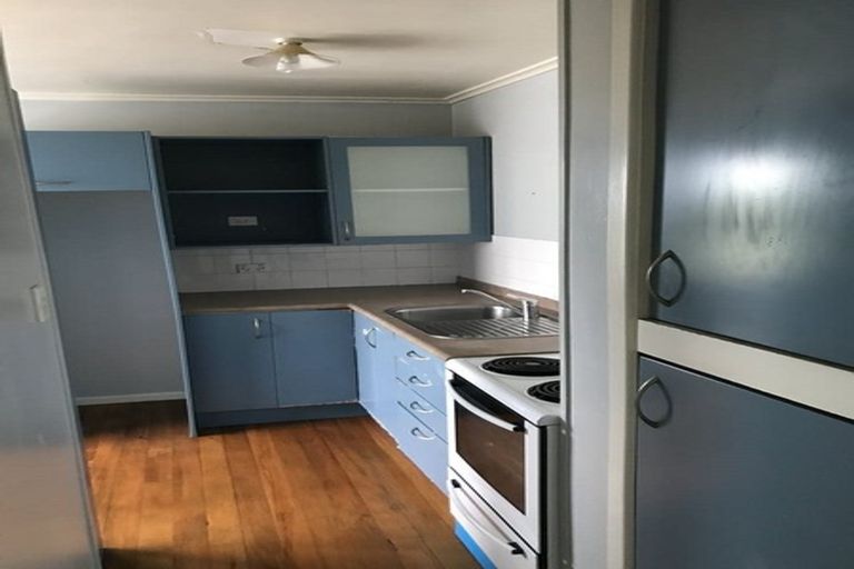 Photo of property in 1/402 Mount Albert Road, Mount Roskill, Auckland, 1041