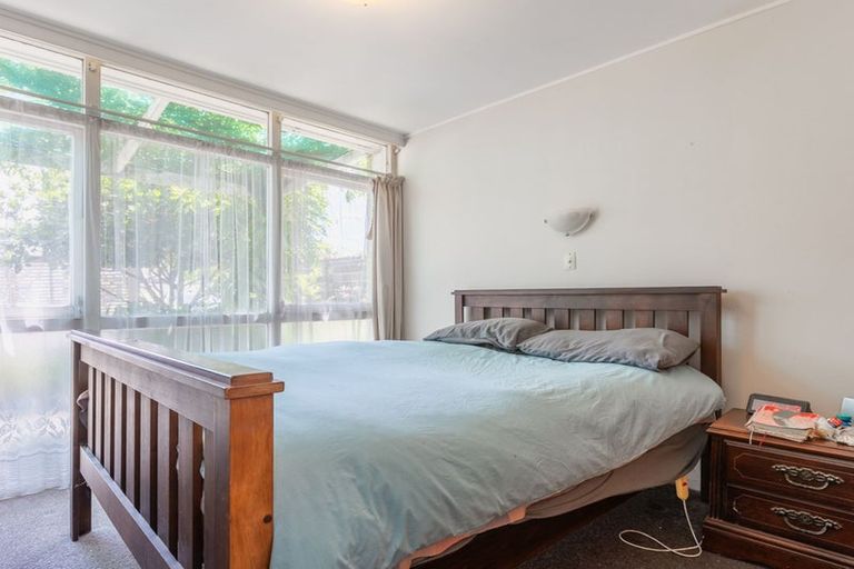 Photo of property in 6 Bermuda Grove, Paraparaumu Beach, Paraparaumu, 5032