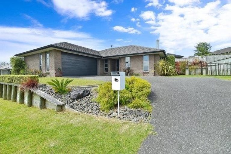 Photo of property in 36 Mortlake Heights, Pyes Pa, Tauranga, 3112