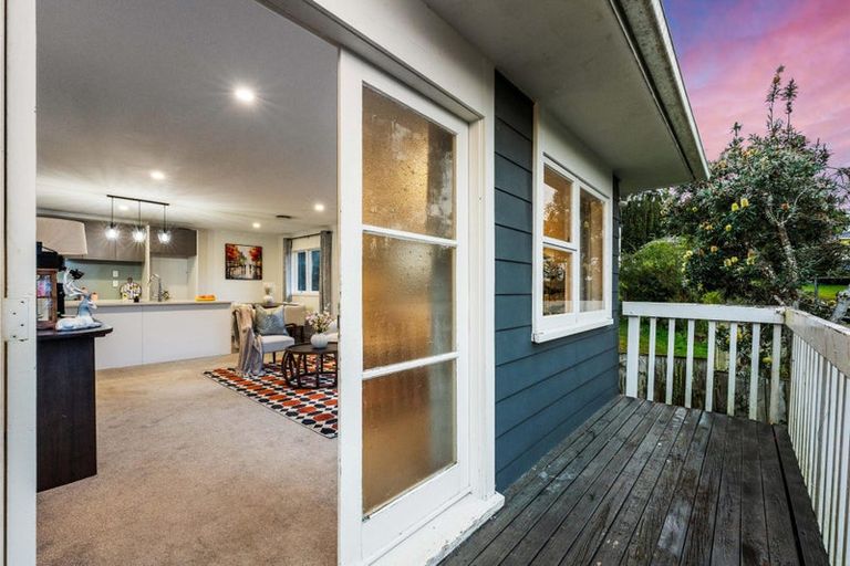 Photo of property in 25a Hewlett Road, Massey, Auckland, 0614