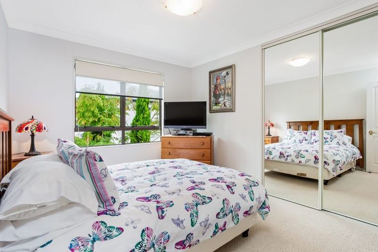 Photo of property in 9 Seacrest Drive, West Harbour, Auckland, 0618