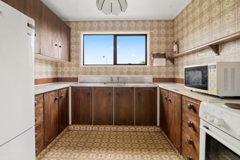 Photo of property in 20 Pohutukawa Drive, Owhata, Rotorua, 3010