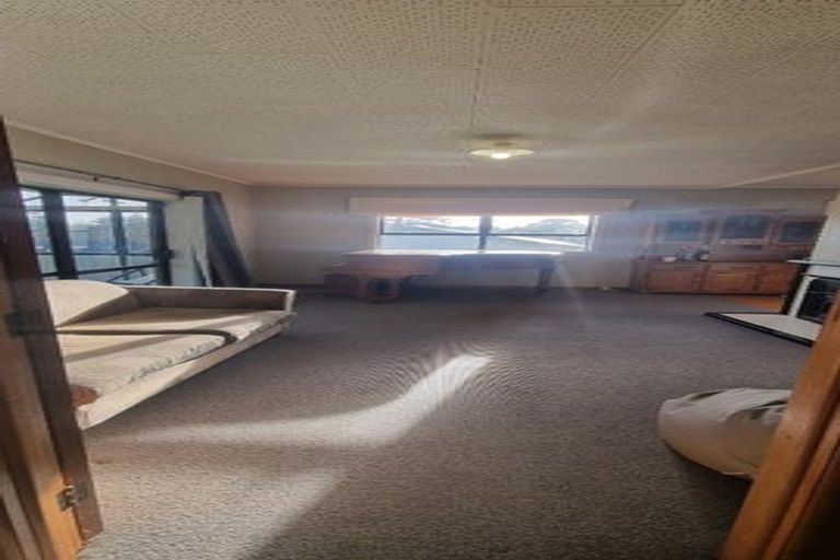 Photo of property in 10 Grierson Place, Pukekohe, 2120