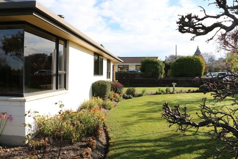 Photo of property in 8 Gorge Road, Waimate, 7924