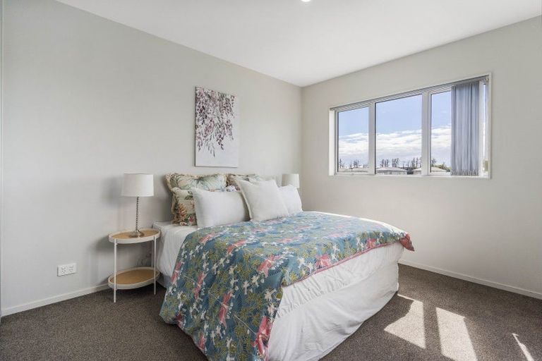 Photo of property in 35 Divide Loop, Takanini, 2112