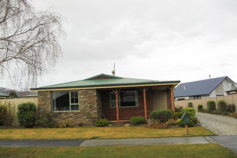 Photo of property in 36 Wishart Crescent, Cromwell, 9310
