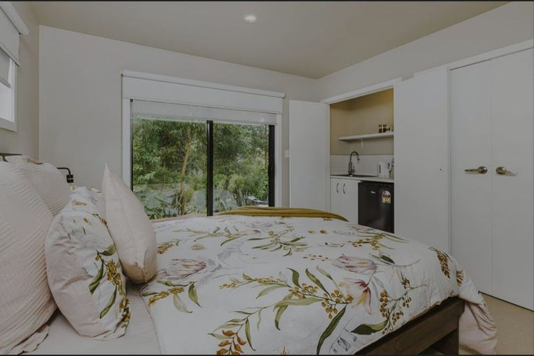 Photo of property in 6 Robins Way, Pokeno, 2471