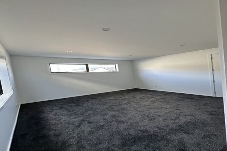 Photo of property in 98 Jack Hanley Drive, Jacks Point, Queenstown, 9371