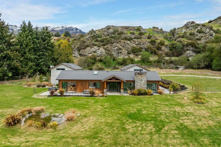Photo of property in 62 Morven Ferry Road, Arrow Junction, Queenstown, 9371