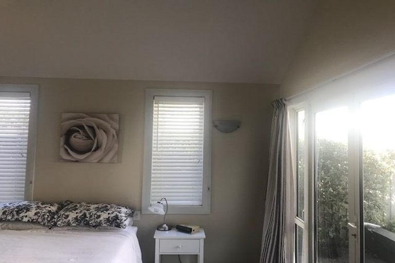 Photo of property in 42 Somme Street, St Albans, Christchurch, 8014