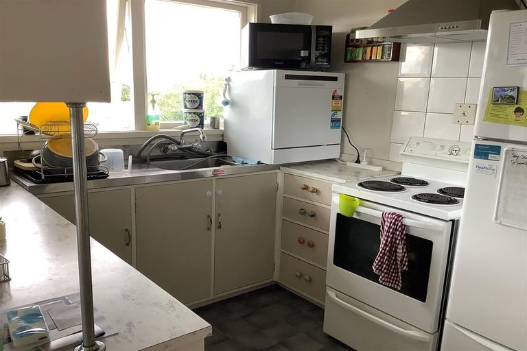 Photo of property in 1/7 Ellen Avenue, Hillcrest, Auckland, 0627