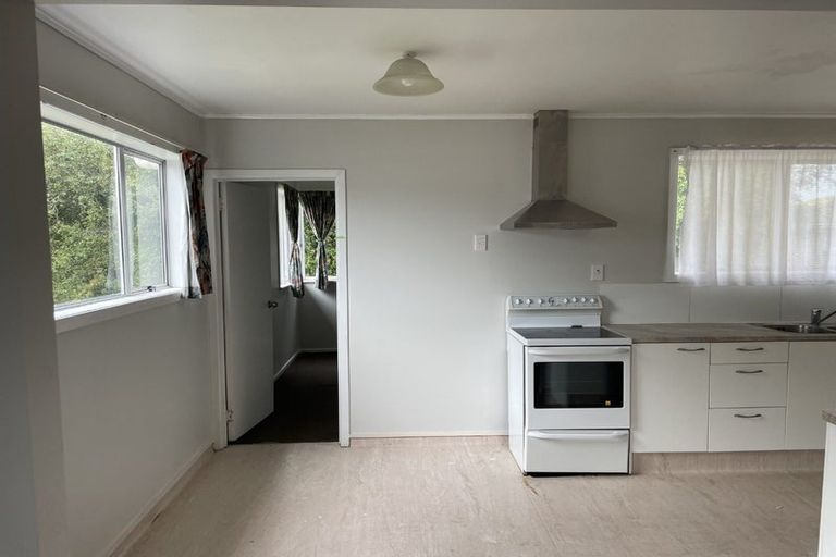 Photo of property in 5 Julian Place, Otara, Auckland, 2023