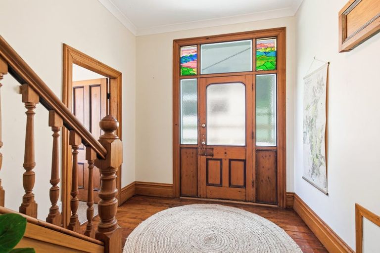 Photo of property in 80 Rolleston Street, Mount Cook, Wellington, 6021