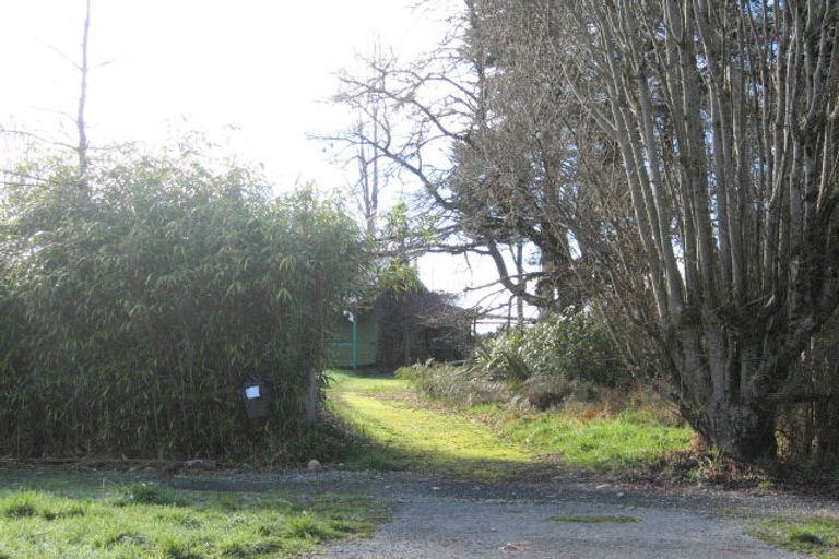 Photo of property in 80 Main Road, Blackball, 7804