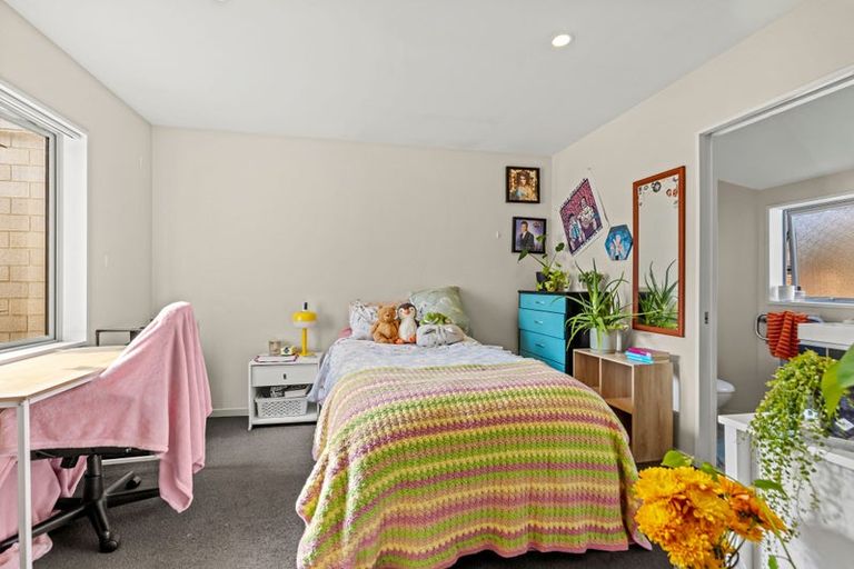 Photo of property in 72c Champion Street, Edgeware, Christchurch, 8013