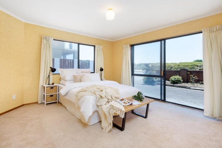 Photo of property in 133a Marine Parade, Mount Maunganui, 3116