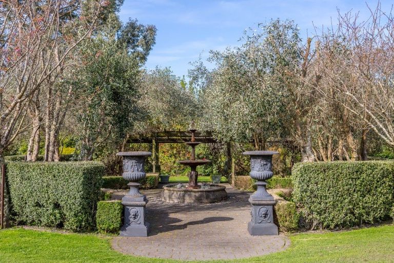 Photo of property in 36 Papawai Road, Greytown, 5794