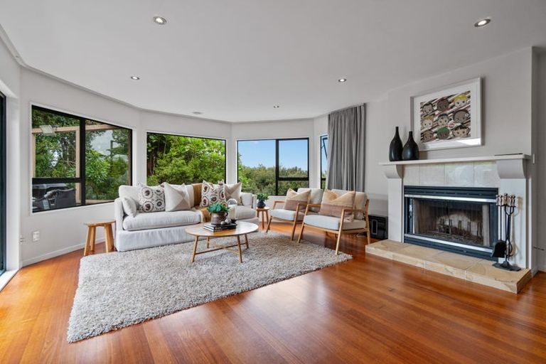 Photo of property in 127 Onetaunga Road, Chatswood, Auckland, 0626