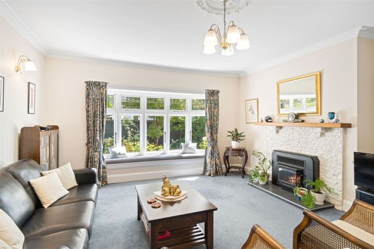 Photo of property in 52 Kilmarnock Street, Riccarton, Christchurch, 8011