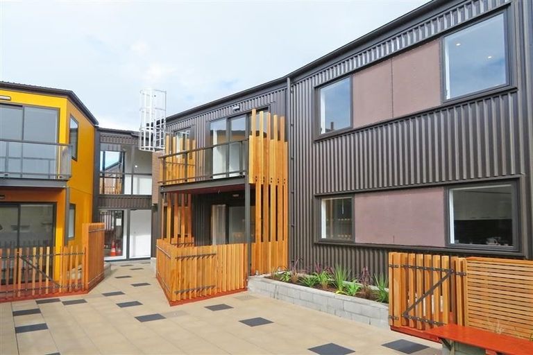 Photo of property in The Firemans Apartments, 207/321 Jackson Street, Petone, Lower Hutt, 5012