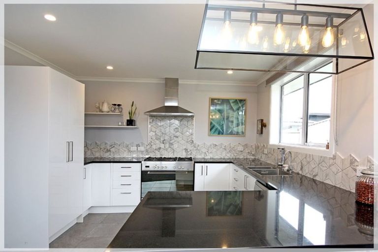 Photo of property in 7 Story Street, Foxton Beach, Foxton, 4815