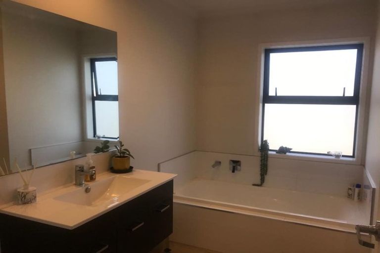 Photo of property in 53 Featherstone Drive, Flagstaff, Hamilton, 3210