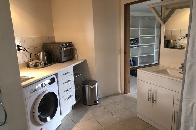 Photo of property in 45 Mana View Road, Paremata, Porirua, 5026