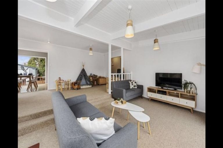 Photo of property in 8 Colstone Street, Glenview, Hamilton, 3206