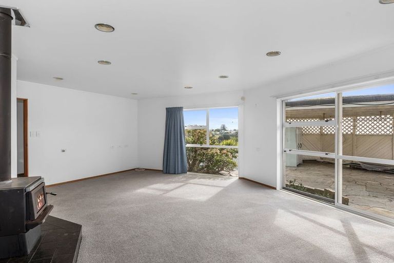 Photo of property in 24 Boeing Road, Onerahi, Whangarei, 0110