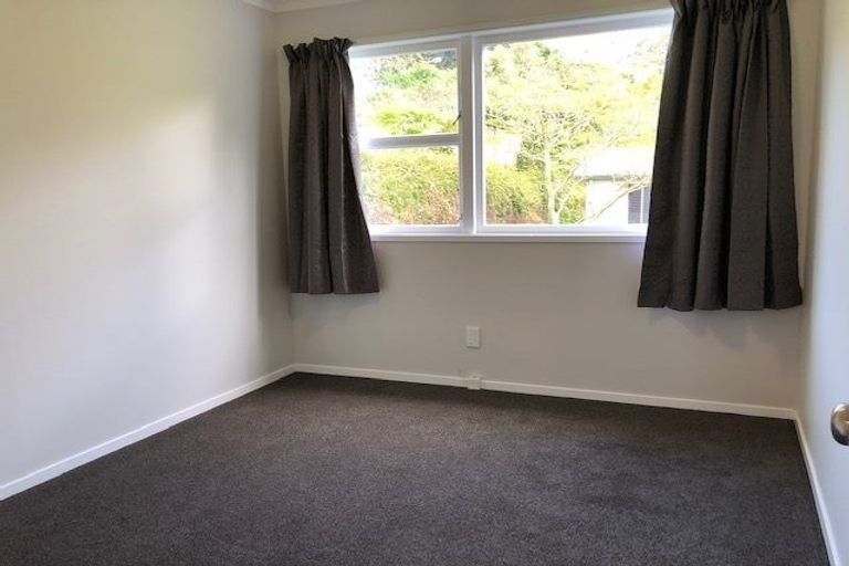 Photo of property in 211 Matai Road, Raumati Beach, Paraparaumu, 5032