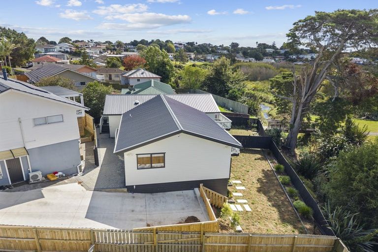 Photo of property in 1/72 Alabaster Drive, Papatoetoe, Auckland, 2025