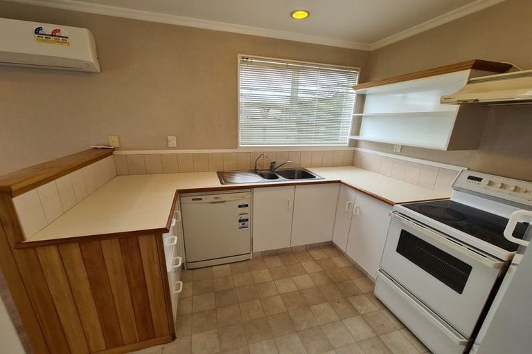 Photo of property in 8b Darnell Street, Fitzroy, New Plymouth, 4312