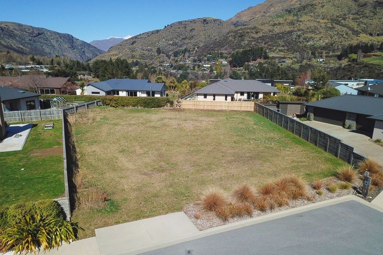 Photo of property in 9 Morepork Way, Arthurs Point, Queenstown, 9371