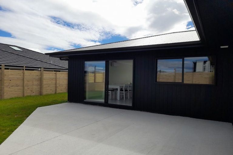 Photo of property in 10 Uku Way, Wharewaka, Taupo, 3330