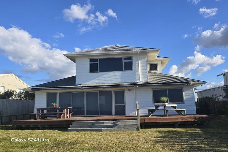 Photo of property in 153 Pukehina Parade, Pukehina, 3189