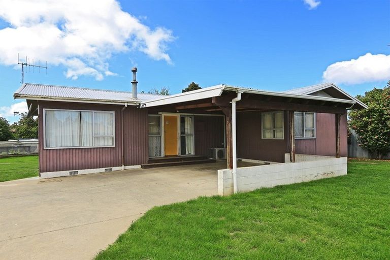 Photo of property in 36 Dover Road, Flaxmere, Hastings, 4120