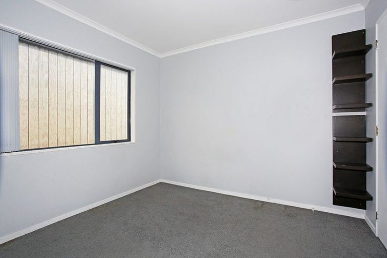 Photo of property in 73a Sandspit Road, Waiuku, 2123