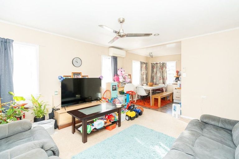 Photo of property in 53 Bader Street, Bader, Hamilton, 3206