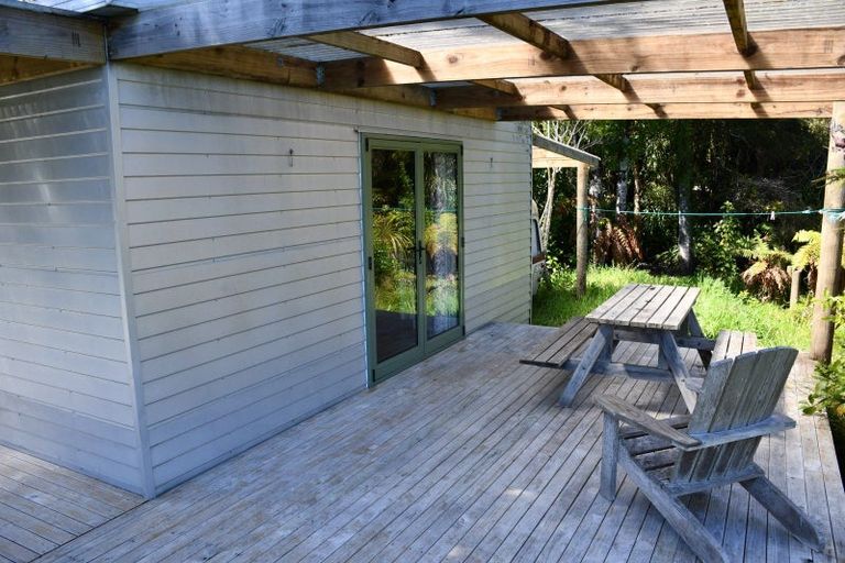 Photo of property in 4 Nikau Heights, Little Wanganui, Karamea, 7893