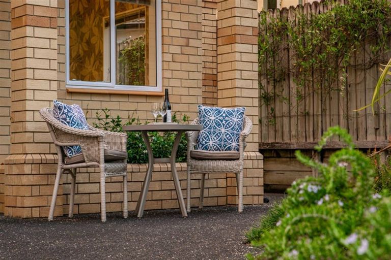 Photo of property in 31 Jubaea Place, Henderson, Auckland, 0610